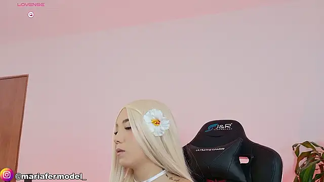 Mariafer05 online show from 03.15.26