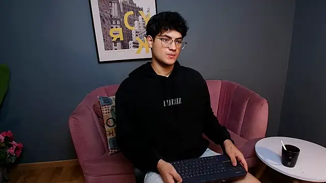 Mark Evans1  online show from 03.12.25