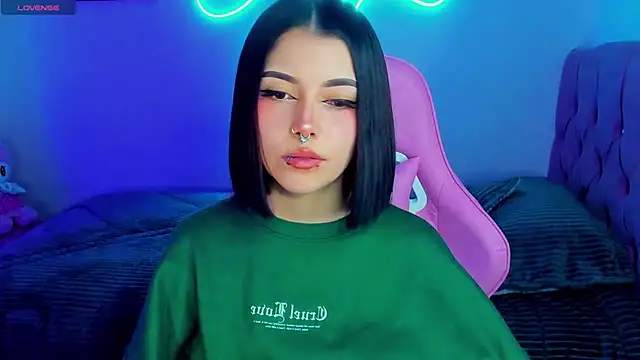 Snapshot of adri_tom44 chatting on 12.06.24 adri tom44 online show from 12.06.24