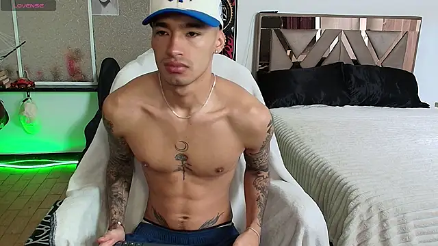 Damon  333 online show from 11.05.25