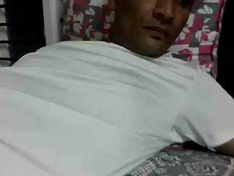 Snapshot of NiceBoy9099 chatting on 01.13.25 NiceBoy9099 online show from 01.13.25