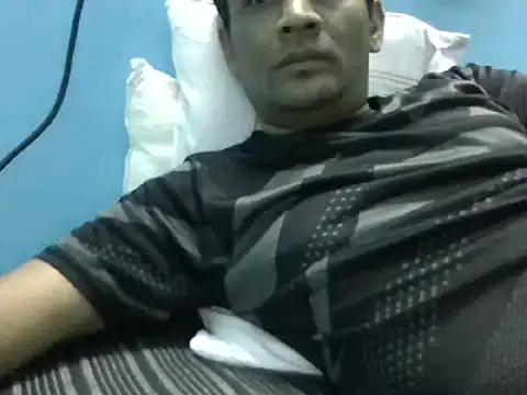 Snapshot of NiceBoy9099 chatting on 01.14.25 NiceBoy9099 online show from 01.14.25