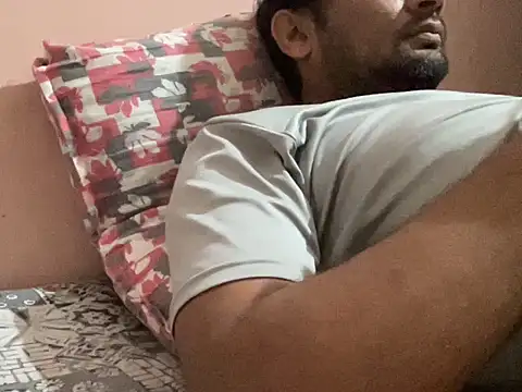 Snapshot of NiceBoy9099 chatting on 10.24.25 NiceBoy9099 online show from 10.24.25