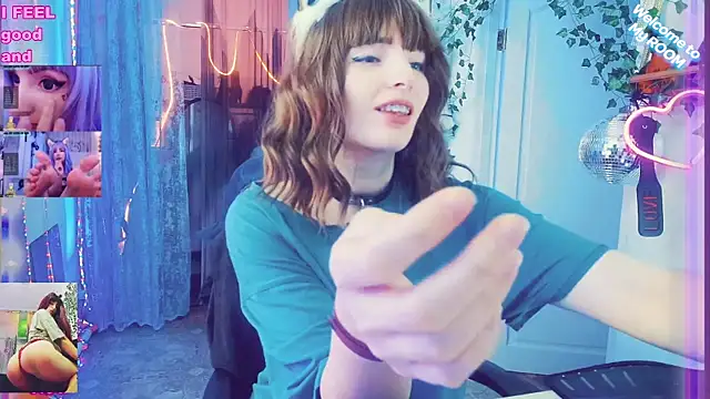 Toxic Ellies online show from 12.28.24