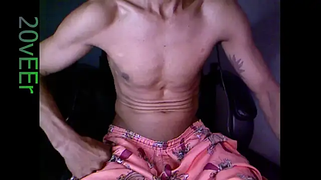 Snapshot of 20vEEr chatting on 03.02.26 20vEEr online show from 03.02.26