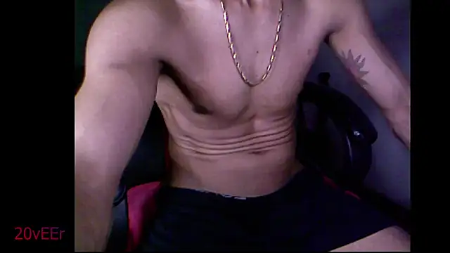 Snapshot of 20vEEr chatting on 03.22.26 20vEEr online show from 03.22.26