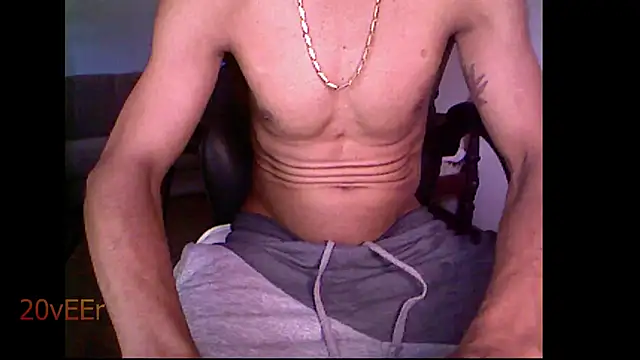 Snapshot of 20vEEr chatting on 04.14.26 20vEEr online show from 04.14.26