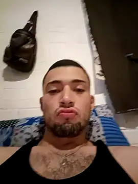 Snapshot of Suggarwhite18CM chatting on 10.06.25 Suggarwhite18CM online show from 10.06.25