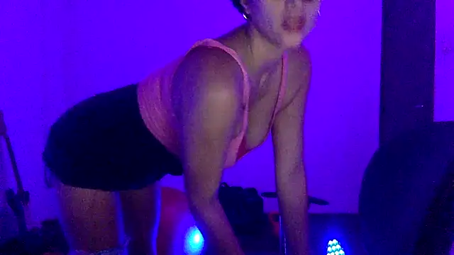 Snapshot of kidagasha chatting on 03.11.25 kidagasha online show from 03.11.25