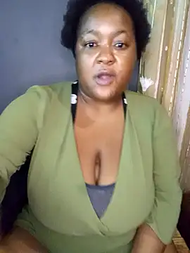 Missmoox24 online show from 02.06.26