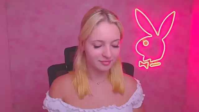 Milka kiss  online show from 09.10.25