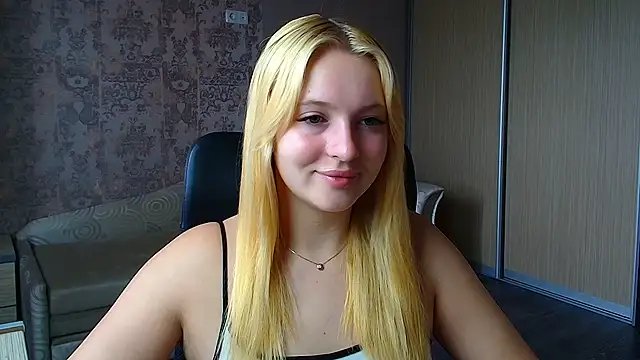Milka kiss  online show from 06.15.26