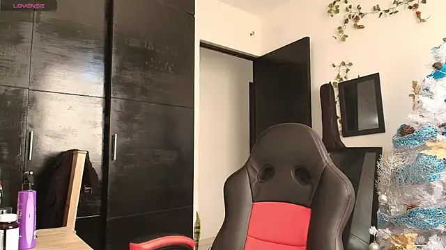 Haruto2001 online show from 12.16.24