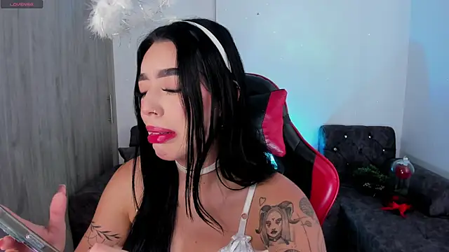 zoee jackson online show from 04.30.26