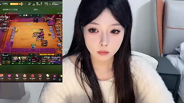 Q-ing online show from 01.24.25