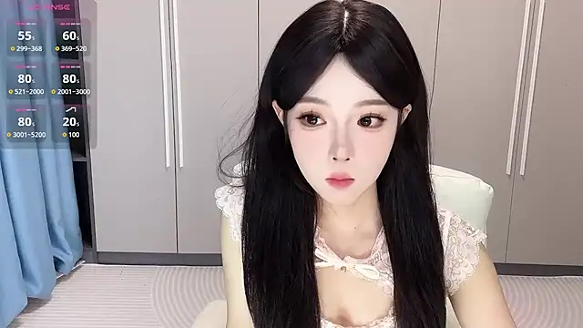 Q-ing online show from 09.13.25