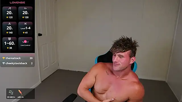 Snapshot of _DownUnderFit_ chatting on 12.08.24 DownUnderFit online show from 12.08.24