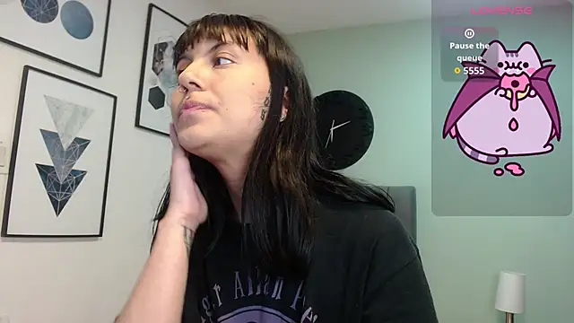 Snapshot of amy_adams1 chatting on 05.19.26 amy adams1 online show from 05.19.26