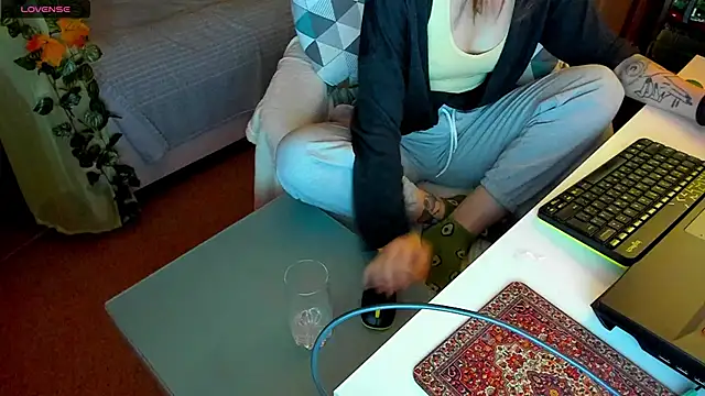  Forest Lina  online show from 01.12.25