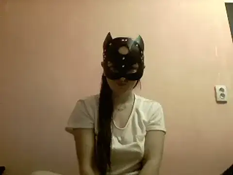 Snapshot of MaxWellas6 chatting on 12.16.24 MaxWellas6 online show from 12.16.24