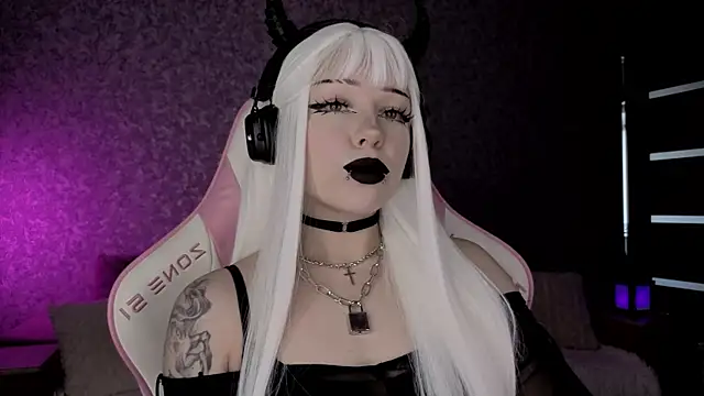 meowceline online show from 06.18.26