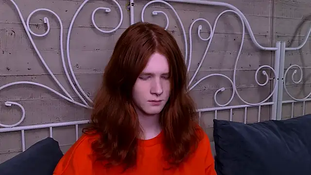 Snapshot of ZaynGraham chatting on 11.25.25 ZaynGraham online show from 11.25.25