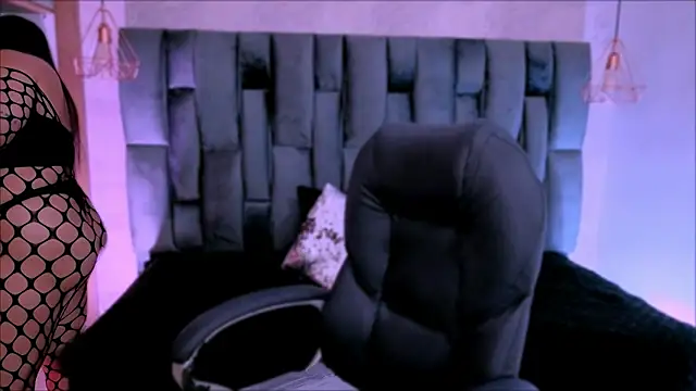 Xisu  online show from 04.11.26