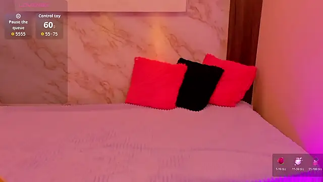 Snapshot of AmyBarton02 chatting on 02.12.26 AmyBarton02 online show from 02.12.26