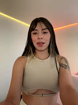 Snapshot of AmmyCollinsW chatting on 12.03.25 AmmyCollinsW online show from 12.03.25