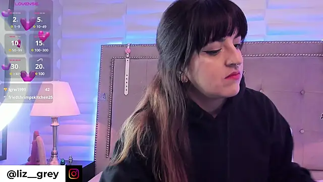 Liz grey  online show from 02.13.25