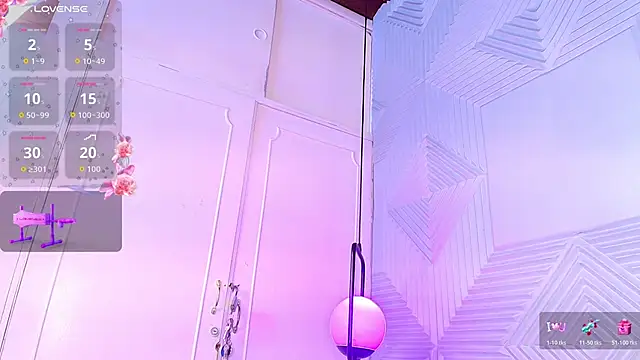 Snapshot of danika_mori1 chatting on 11.27.25 danika mori1 online show from 11.27.25