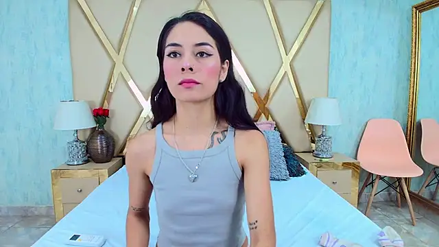 NicoleEsposito online show from 01.24.25