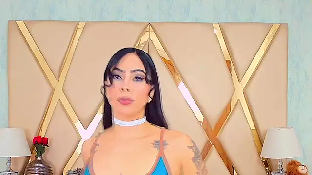 NicoleEsposito online show from 02.13.25