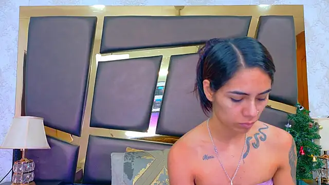 NicoleEsposito online show from 12.17.25