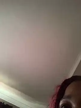 Snapshot of cardibabe chatting on 10.27.25 cardibabe online show from 10.27.25