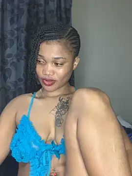 Snapshot of cardibabe chatting on 11.24.25 cardibabe online show from 11.24.25