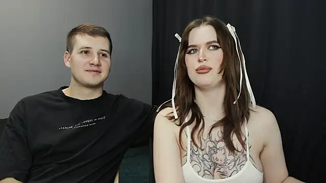 Pinku kitsune online show from 02.15.25