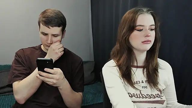 Pinku kitsune online show from 03.06.25