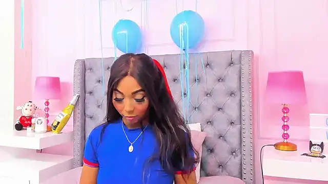 HaileeRoberts online show from 09.27.25