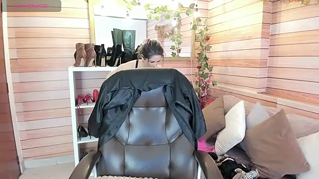 Victoria collins 1 online show from 03.16.26