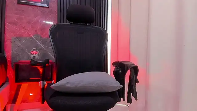 BambiiQueen online show from 01.25.25