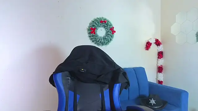 Demitryo online show from 12.16.25