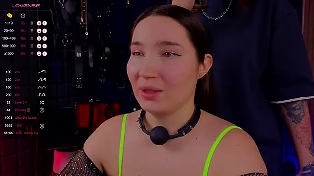 Snapshot of domDani_subMay chatting on 01.15.25 domDani subMay online show from 01.15.25