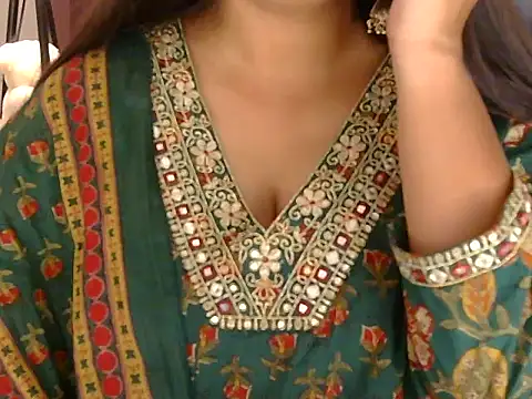 sanam rose online show from 10.21.25