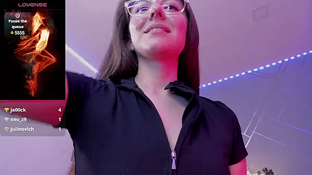 Ich Bin Julia online show from 12.08.24