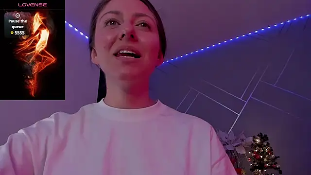 Ich Bin Julia online show from 12.18.24