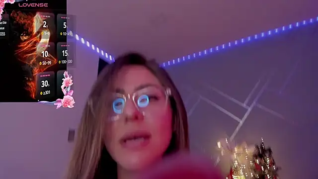 Ich Bin Julia online show from 12.28.24