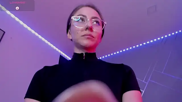 Ich Bin Julia online show from 02.11.25