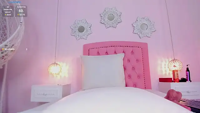 Snapshot of Ariana_ceballos chatting on 01.05.25 Ariana ceballos online show from 01.05.25