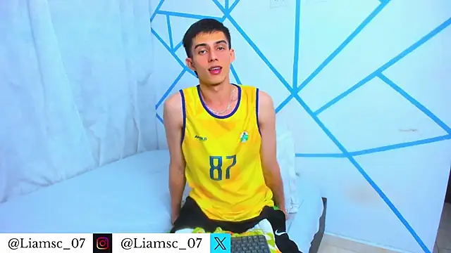 liam scott77 online show from 11.30.25